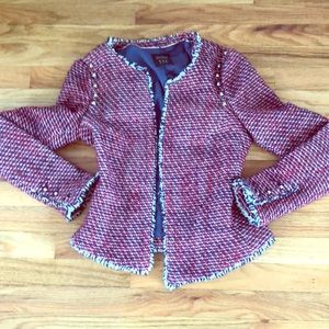 Size Medium Zara tweed jacket (fits like a small)